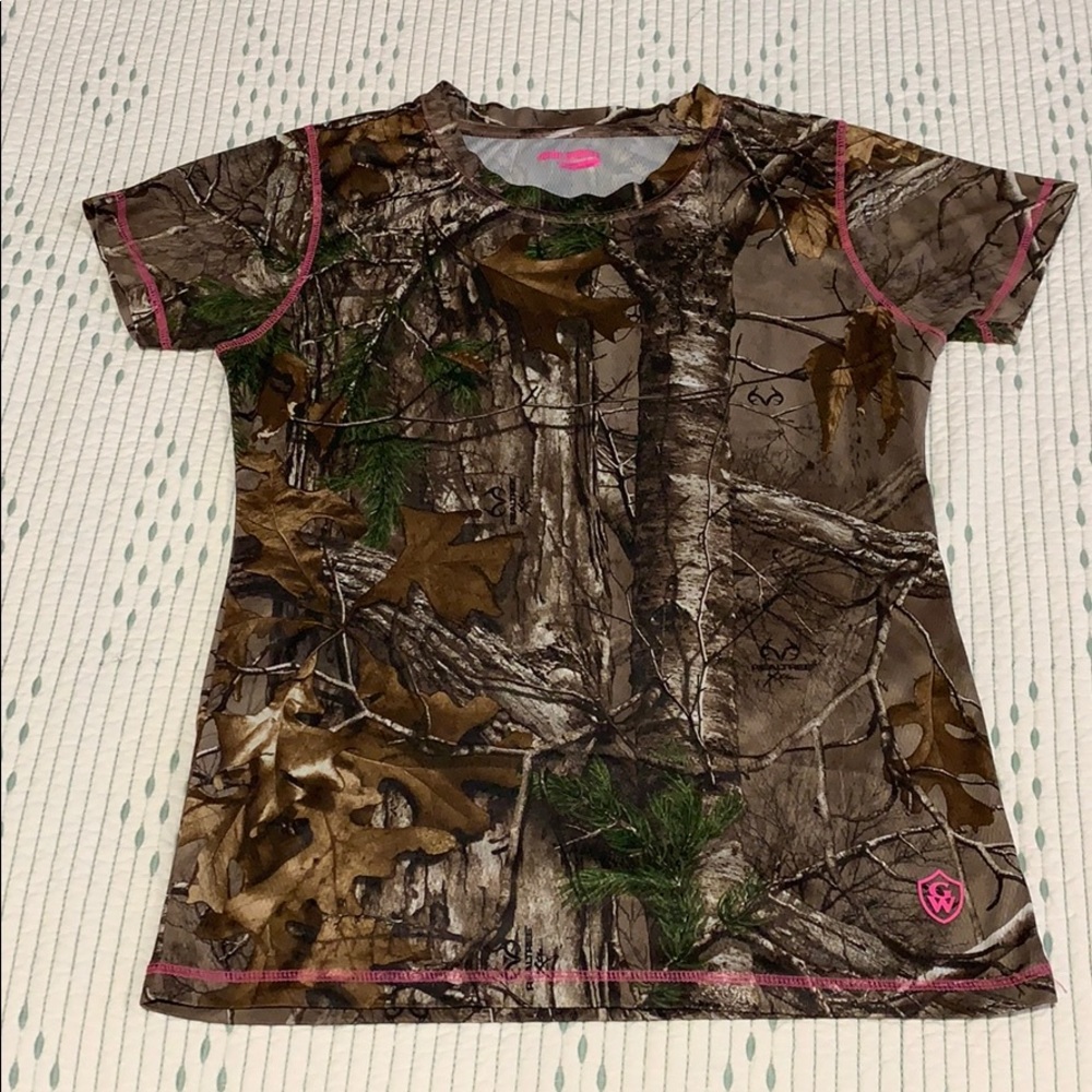 Women’s Camo Shirt